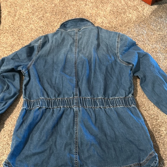 Jacket - Picture 6 of 6